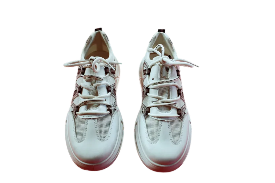 Same sneakers with the background removed by Fottly